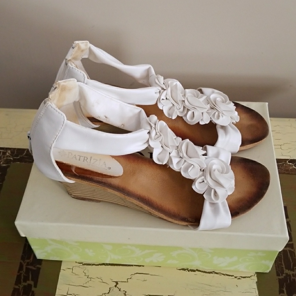 Patrizia White Floral Wedges